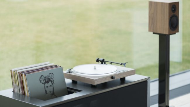 Pro-Ject Juke Box S2 – štýlový prírastok do rodiny all-in-one gramofónov